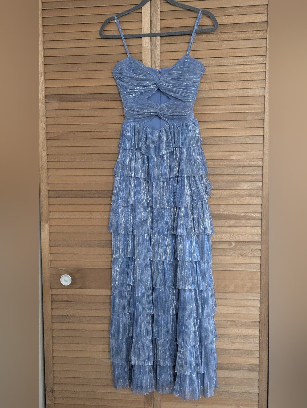 💥SUMMER END SALE💥NWT Gianni Bini Blue Metallic Tiered Maxi Dress